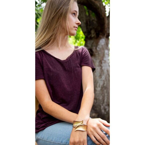 7 Inch Vintage Victorian Crown Trifari Hinged Bangle Bracelet - RG1 - Picture 3 of 10